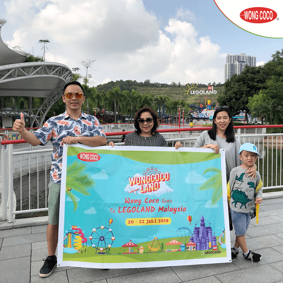 Wong Coco Goes To Legoland Malaysia