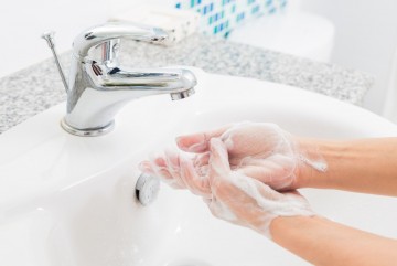 Hand sanitizer Langka? Jangan Panik, Cuci Tangan Tak Harus Pakai Hand sanitizer!